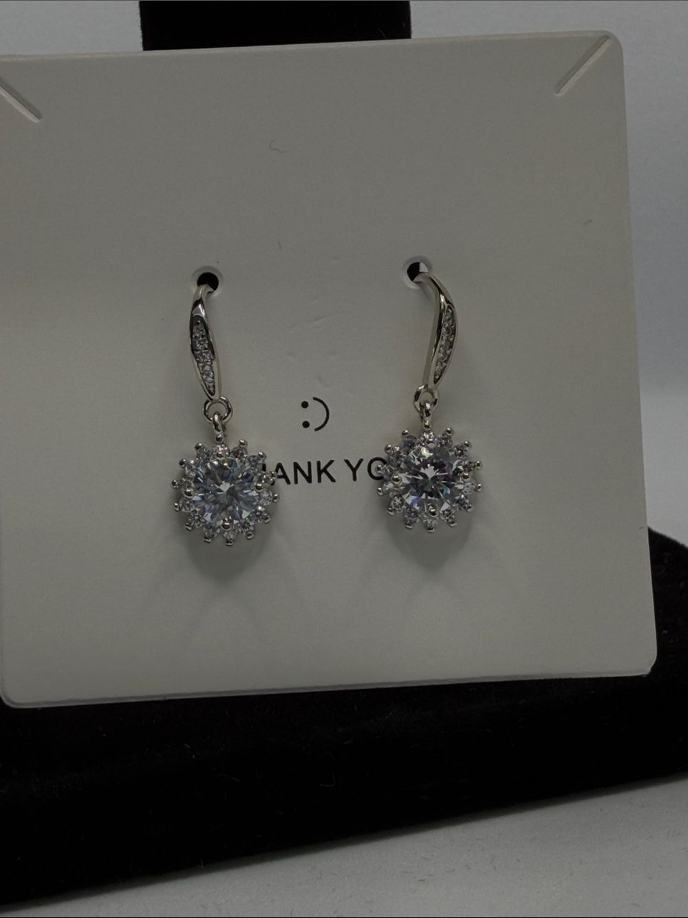 NEW Mossinite sterling silver plated Snowflake Earrings - Picture 14 of 14